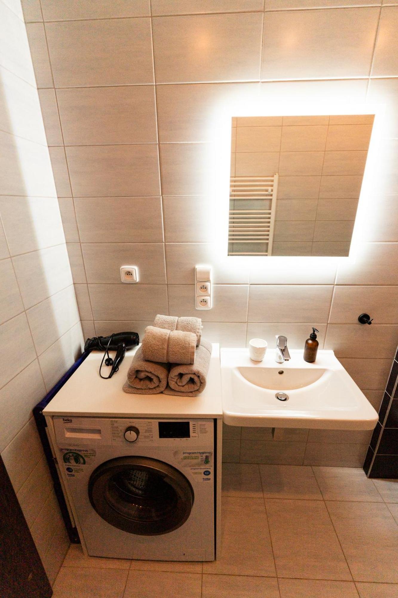 Apartment V Centru Zelezne Rudy Se Zahradkou Zelezna Ruda