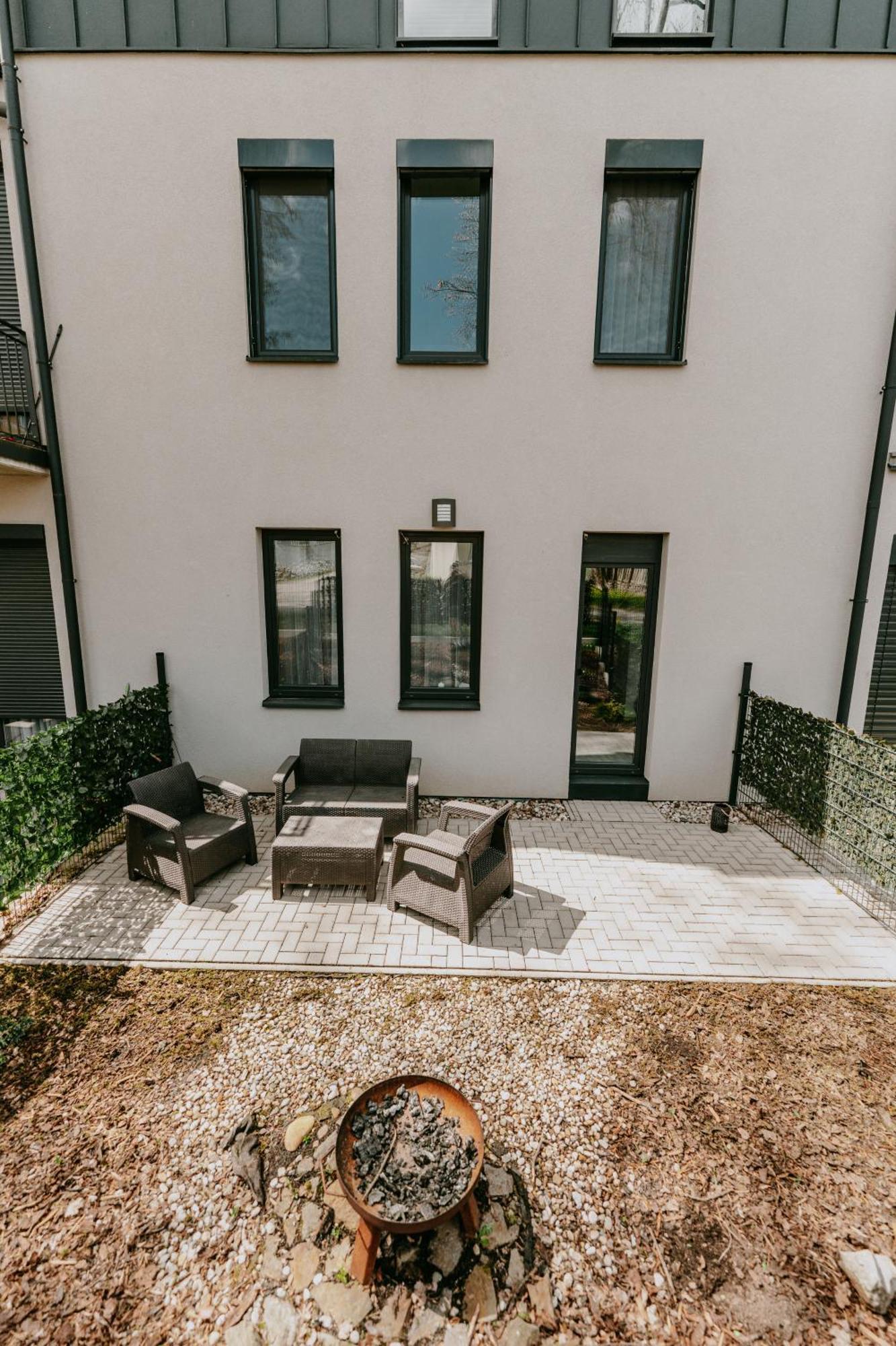 Apartment V Centru Zelezne Rudy Se Zahradkou *